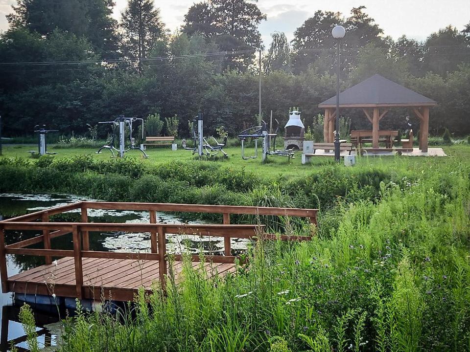Apartamenty 72 - Agroturystyka Wola Pekoszewska Екстер'єр фото